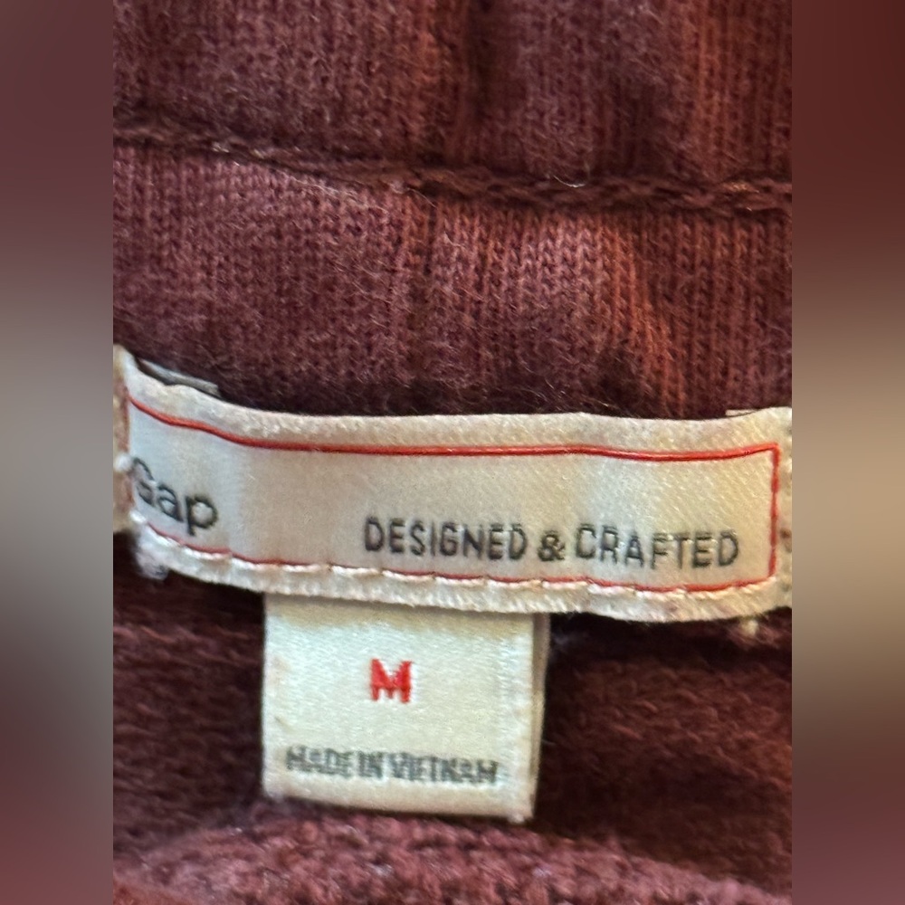 Gap Maroon Joggers - Picture 2 of 3
